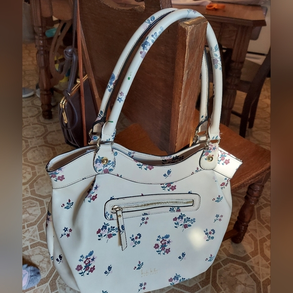 Nicole Miller Zipper Floral Cream Shoulder Large Purse - Picture 7 of 12